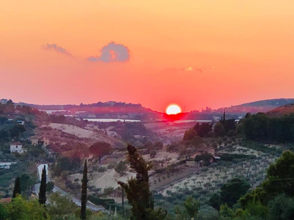 B&B Tenuta La Puntara Καλτανισέττα Εξωτερικό φωτογραφία