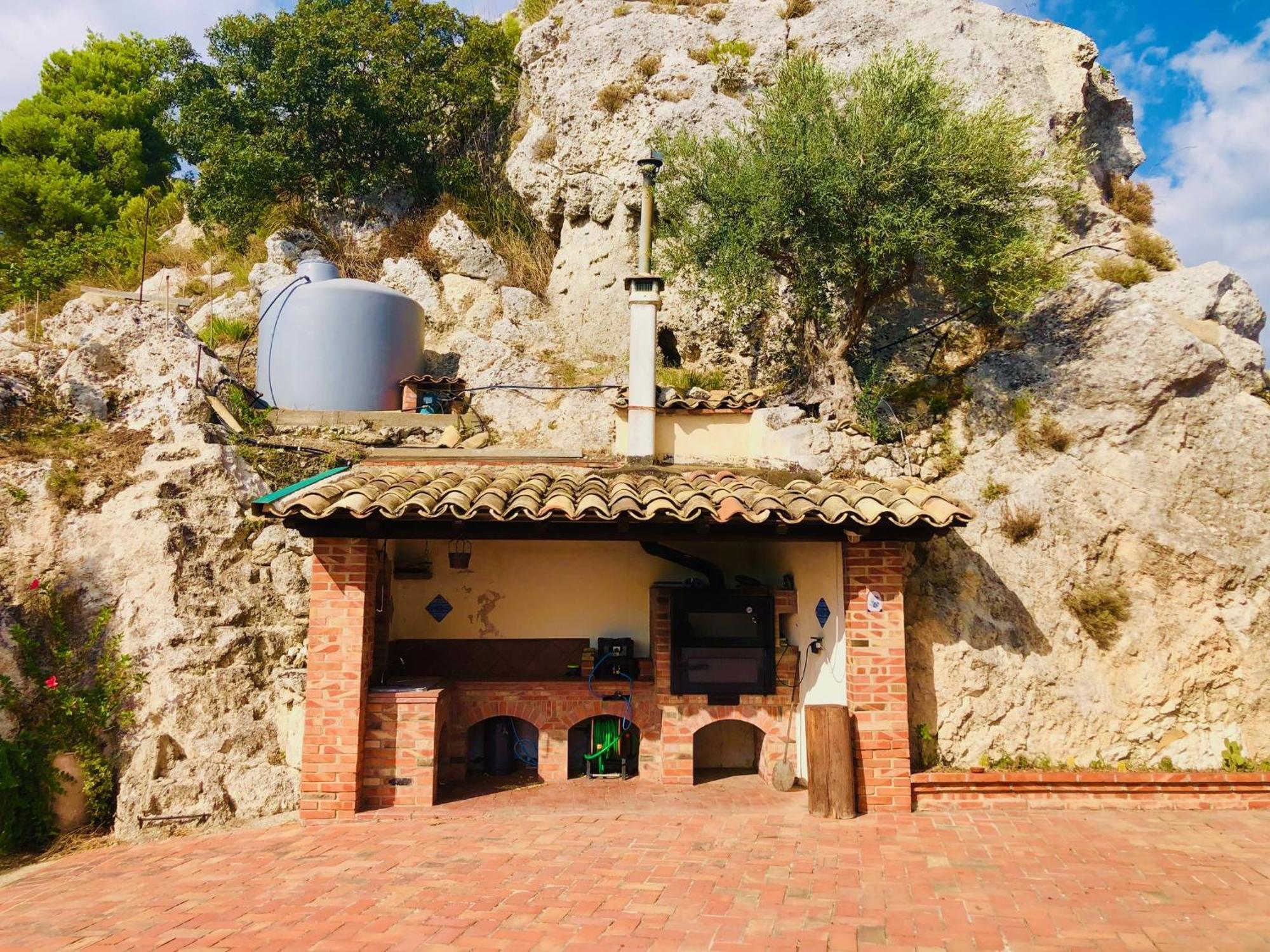 B&B Tenuta La Puntara Καλτανισέττα Εξωτερικό φωτογραφία