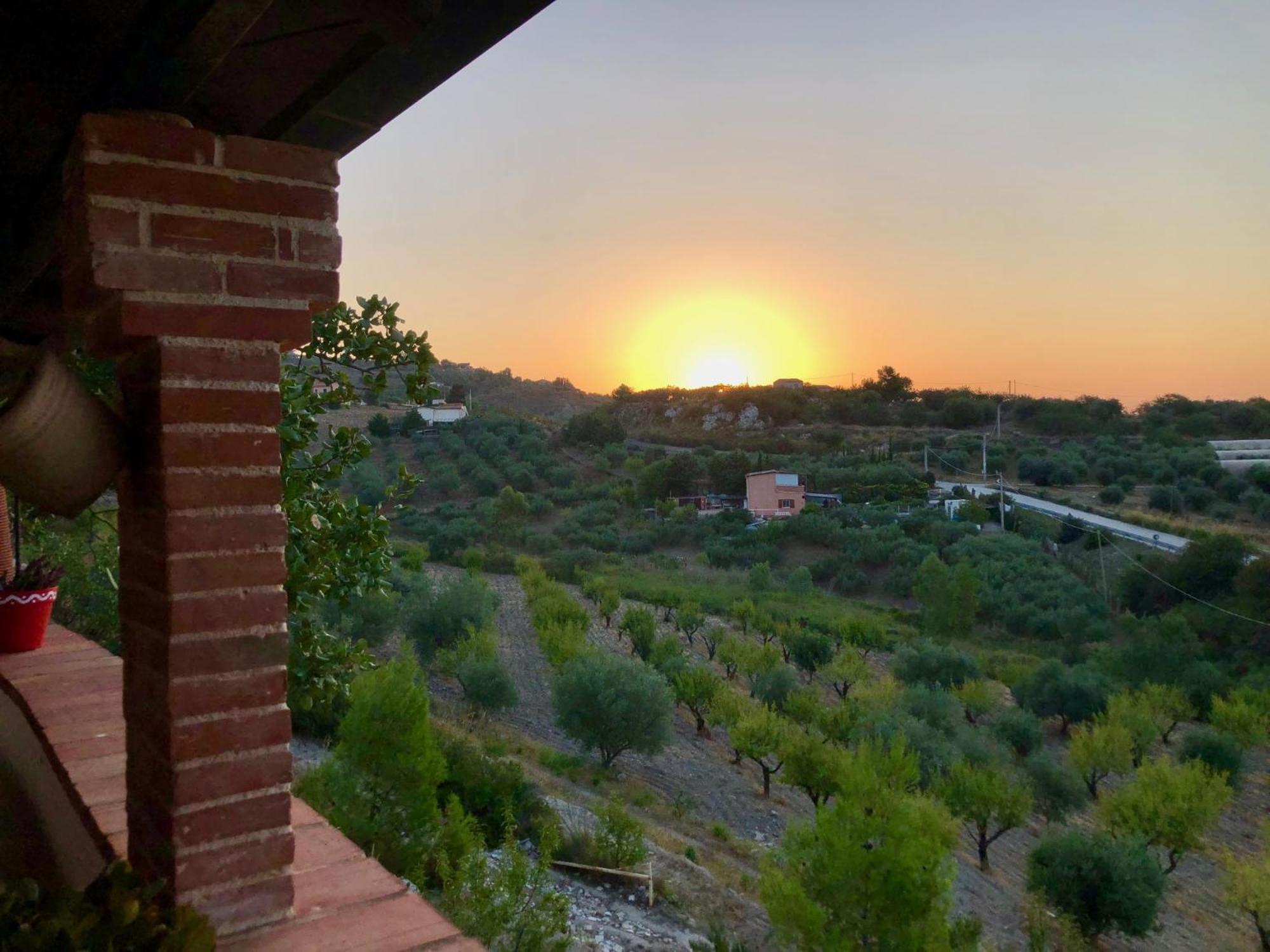 B&B Tenuta La Puntara Καλτανισέττα Εξωτερικό φωτογραφία
